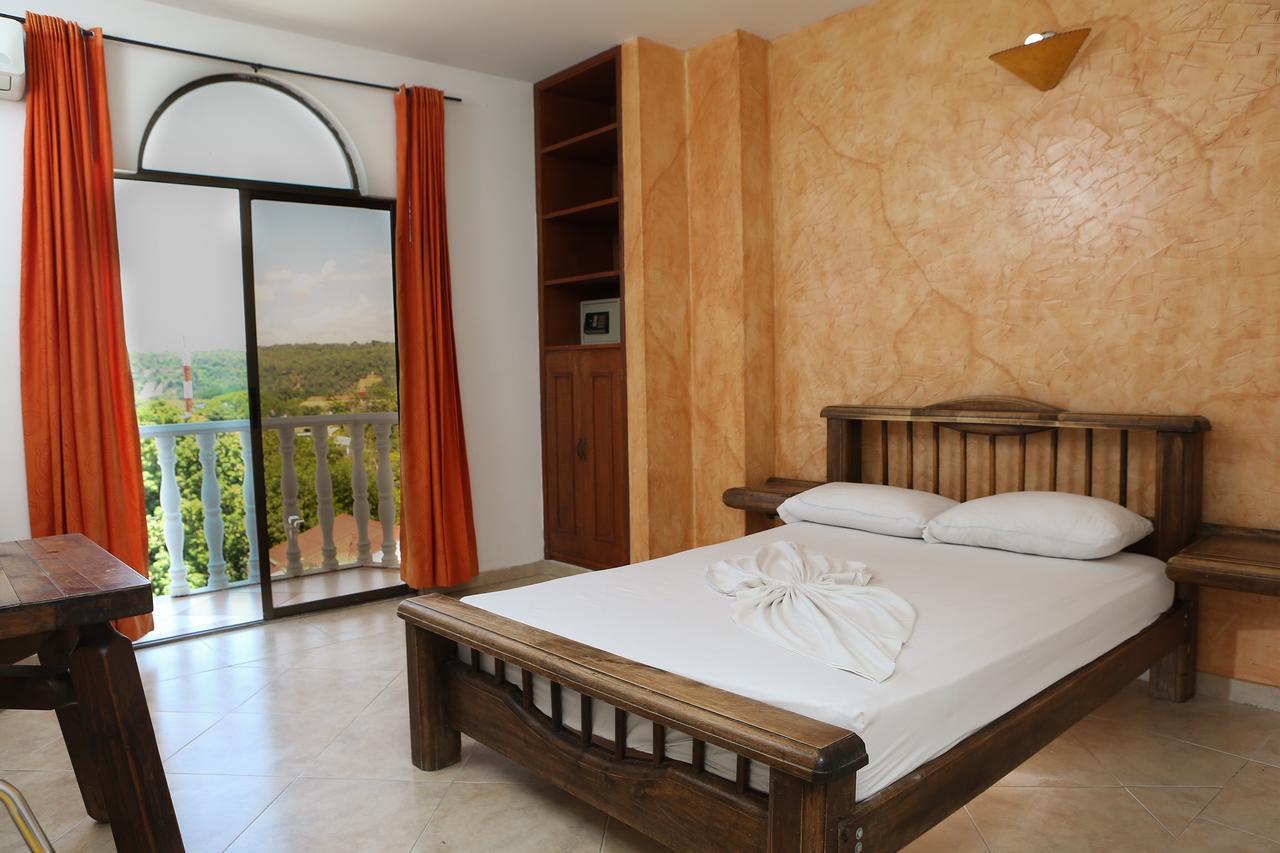 Hotel Anamichu Suites Melgar Zewnętrze zdjęcie